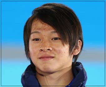 Ayumu hirano is a japanese competitive snowboarder. 平野歩夢の目の二重整形や逮捕疑惑とは…事件の真相や現在に ...