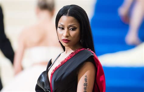 Nicki Minaj Hits Carnival And Shuts Down Prego Rumors Z 1079