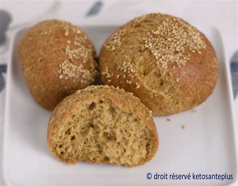 Petits pains à la farine de sésame keto cétogène sans gluten