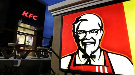 Kfc Customer Hit With 132 Fine For Taking Too Long To Eat In Free Parking Spot Kfc Kfc