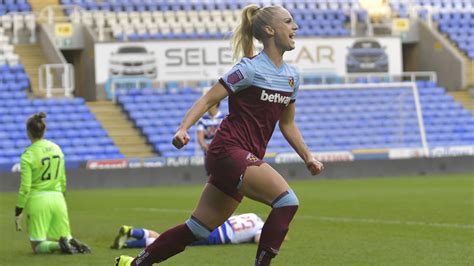 Lehmann Finish Secures Hammers Victory At Reading West Ham United