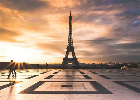 French Landmarks The 21 Most Iconic Landmarks In France