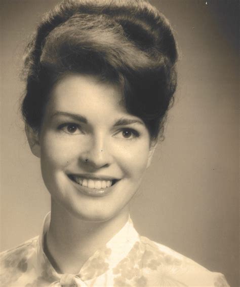 Barbara "Bobby" Arnold - Hughes Funeral Home