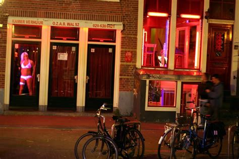 Ontdek De Wereld Van Het Amsterdam Red Light District Teleporthotel