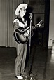Country music star Hank Thompson dies of lung cancer at 82 - Toledo Blade