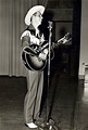 Country music star Hank Thompson dies of lung cancer at 82 - Toledo Blade