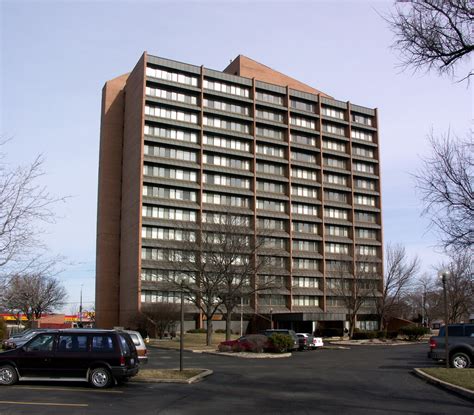 East Court Village Apartments Kankakee Il Apartments For Rent