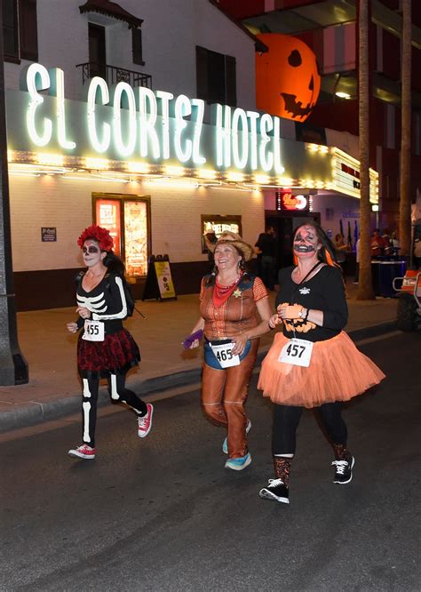 Gallery Sin City Halloween Parade In Fremont East District Ksnv