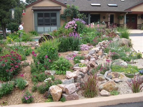 25 Gorgeous Front Yard Rock Garden Ideas On A Budget In