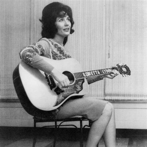 It Was 50 Years Ago Today Loretta Lynn Hits 1 With Don T Come Home A