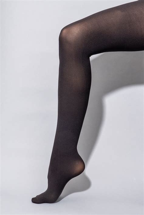 the 5 best black tights for 2023 reviews by wirecutter