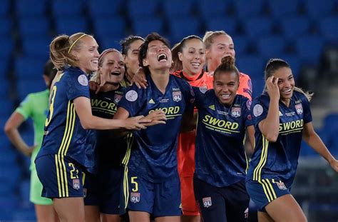 Ligue Des Champions Féminine - Ligue des champions féminine : Lyon décroche sa 7e étoile - Le Parisien
