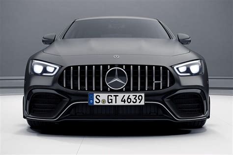 Mercedes Amg Gt 4 Door Looks Meaner Than Ever Carbuzz クーペ メルセデス
