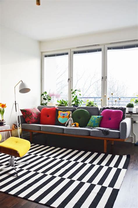 26 Ways To Use Ikea Stockholm Rug For Home Decor Digsdigs