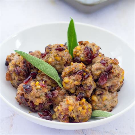 Easy Sage and Onion Stuffing Balls - Easy Peasy Foodie