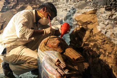 3500 Year Old Egyptian Tomb Opened Photos