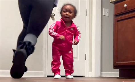 Mom Defuses Tantrums With A Simple Trick Of Running Around