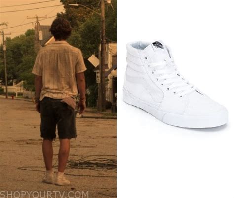 Outer Banks Season 1 Episode 2 John Bs White Sneakers Shop Your Tv