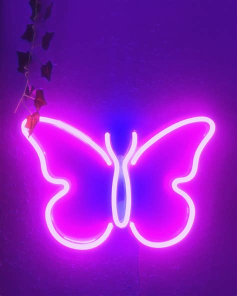 Butterfly Led Light Dark Purple Aesthetic Purple Wallpaper Iphone