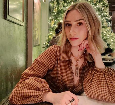 Who Is Ashley Avignone? 5 Things to Know About Taylor Swift’s Friend