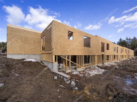 New Framing Construction Of A House Stock Photo By ©sonar 38995867