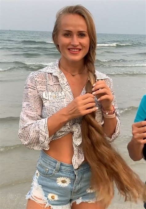 video two rapunzels at the beach playing with hair loose hairstyles long hair play