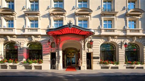 · photos par my b. Matsuhisa - Hôtel Royal Monceau in Paris - Restaurant ...