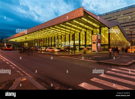 Stazione Termini Romes Main Railways Station Designed By Angiolo