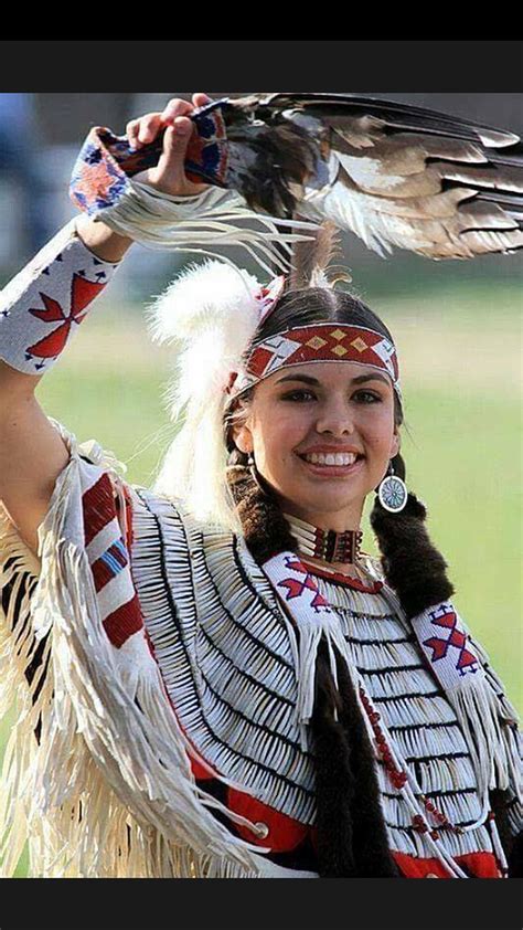 Pin By Alan Mitchell On Hayal Dünyası Dream World Native American Women Native American Girls