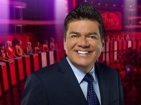 George Lopez Measurements Bio Height Weight Shoe Size