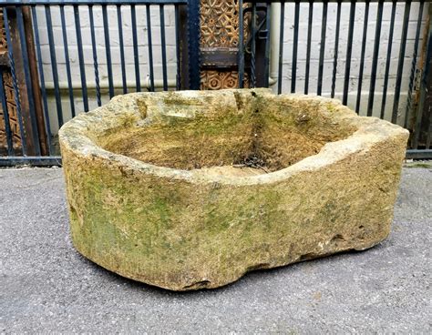 A Beautiful Very Large Ancient Cotswold Stone Troughplanter Aegm