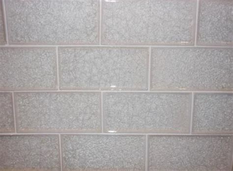 Subway Crackle Glass Tile Bianco Perla In 2019 Glass Subway Tile