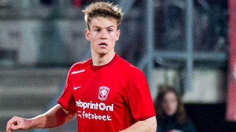 Learn all about the career and achievements of joachim andersen at scores24.live! Joachim Andersen keert terug in selectie FC Twente voor seizoensafsluiter