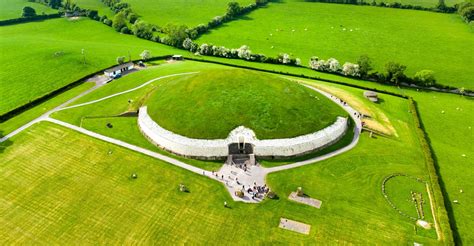 Newgrange Site Archéologique Irlandais Guide