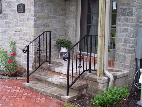 We make installing your arch style stair railing kit easy by choosing the appropriate size for your steps. Aluminum Handrails For Concrete Steps : Home Decor - Many Advantages In Aluminum Stair Railing