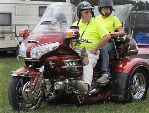 Trikes Three Wheeled Motorcycles On Rise As Riders Age The New York