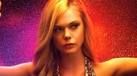 The Neon Demon Bande Annonce 2016 Youtube