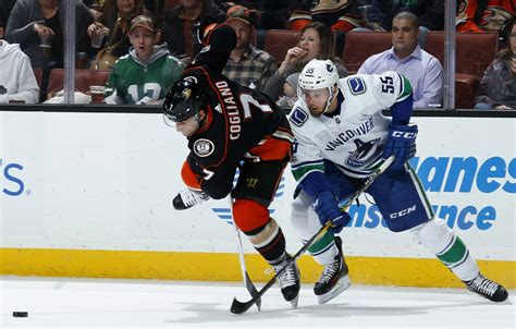 Vancouver Canucks Preview Ringing In The New Year Vs Ducks