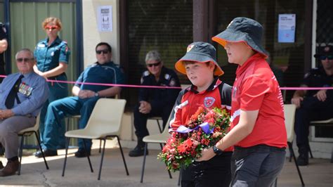 Tributes Paid To Servicemen And Women In Charters Towers Townsville