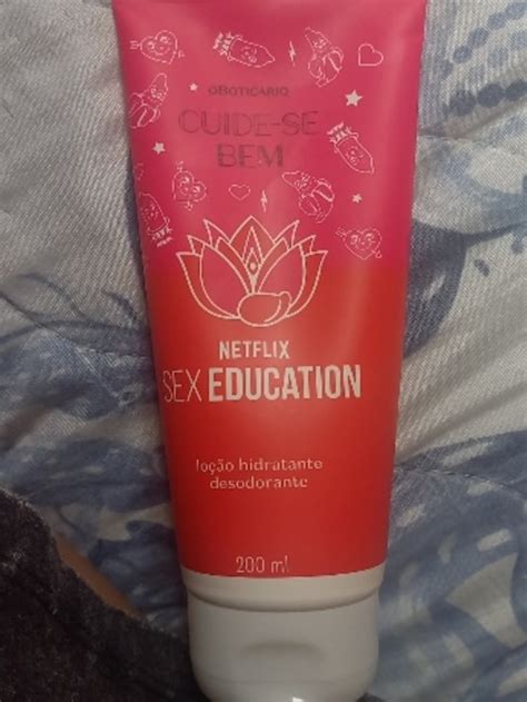 Loção Hidratante Desodorante Cuide Se Bem Netflix Sex Education 200ml