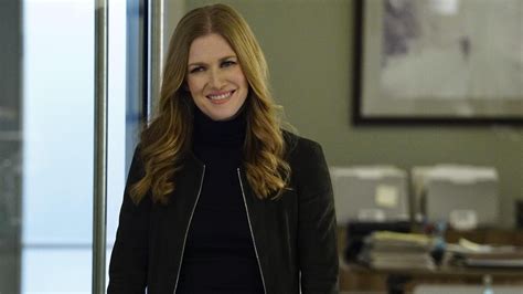 The Catch Series Premiere And Mireille Enos 5 Things To