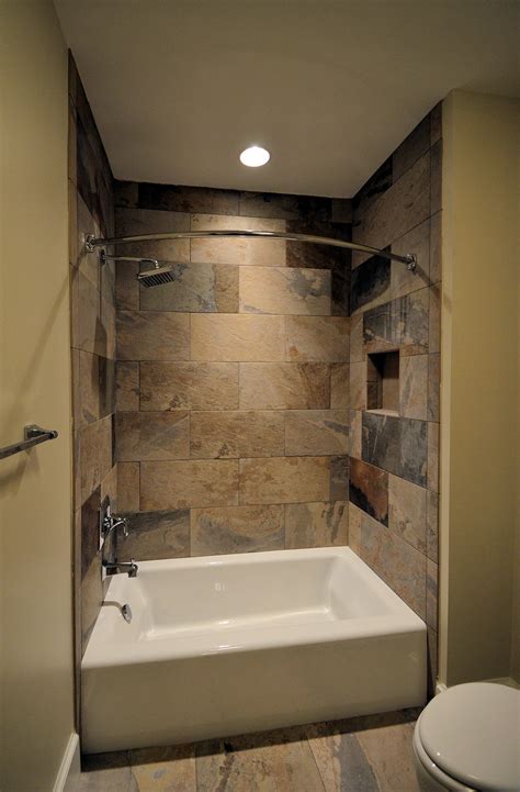 30 Rustic Slate Tile Bathroom