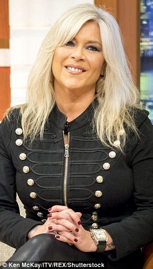 Samantha Fox Was Paid 50k To Sing At Drug Lords Party Daily Mail Online