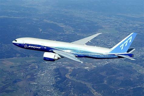 Doanh Nghiệp Việt Tham Gia Cung ứng Cửa Máy Bay Boeing 777
