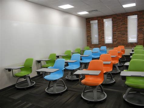 Node Classroom Chairs From Steelcase Marathon Building Environments