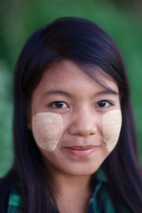 Young Burmese Girl With Thanaka Bagan Burma World Tour 2 Flickr