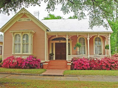 Pin By Kimberly Baggett On Pink Victorian Homes House Exterior