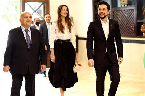 Prince Hussein Of Jordans New Fiancée Rajwa Al Saif Wears Necklace Sweetly Linking Their Initials