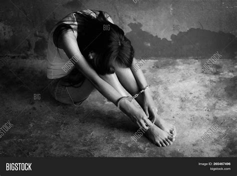 trafficking slavegirl