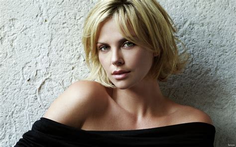 150675 1920x1200 charlize theron hd background mocah hd wallpapers
